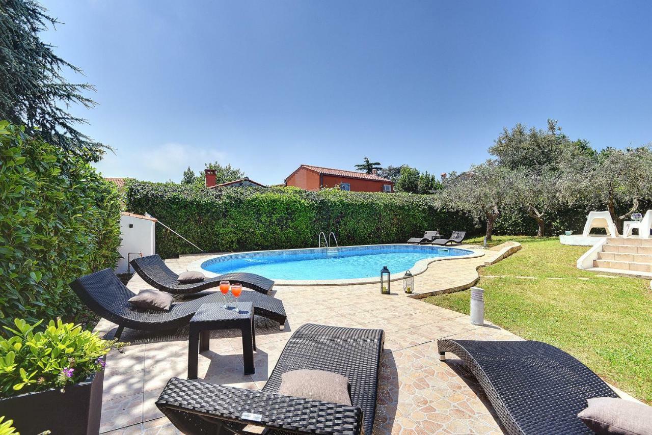 Villa Mutila Medulin Extérieur photo
